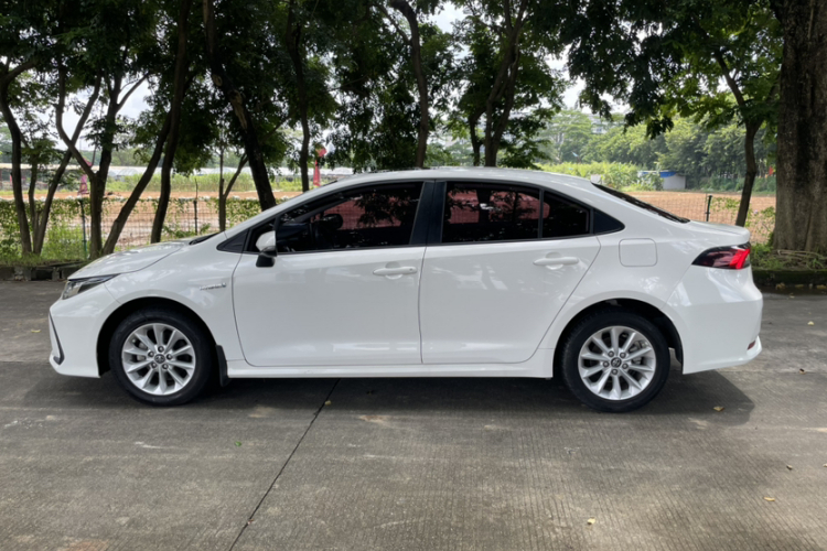 Toyota Corolla 2021 immagine di auto #9