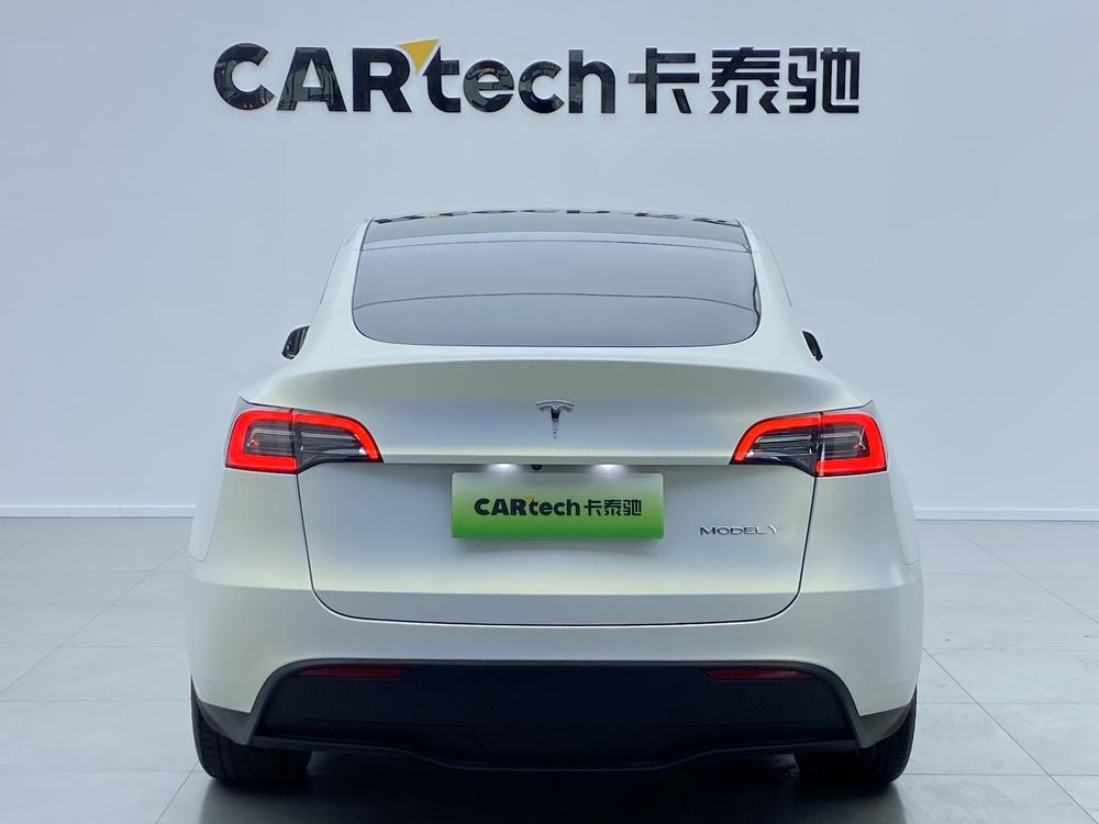 Tesla Model Y 2023 #3 Tesla Model Y 2023 car image #3