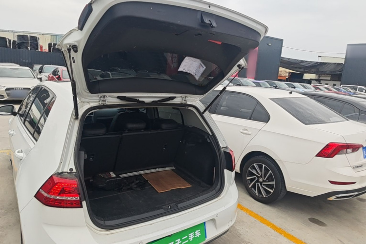 Volkswagen Golf 2016 car image #21