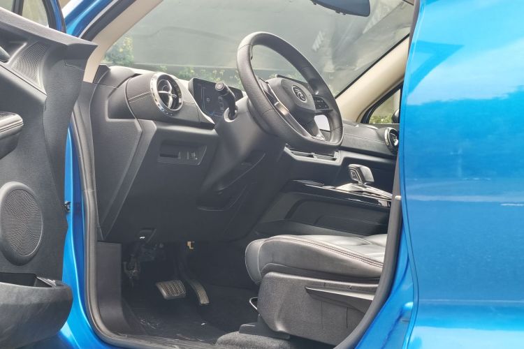 BYD Yuan New Energy 2020 immagine di auto #10