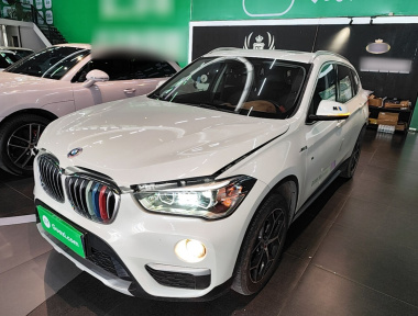 BMW X1 2018 BMW X1 2018 car image