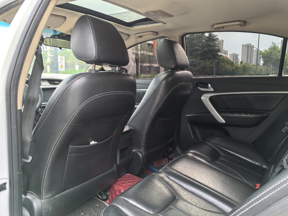 GEELY Emgrand 2017 imagen de coche #5