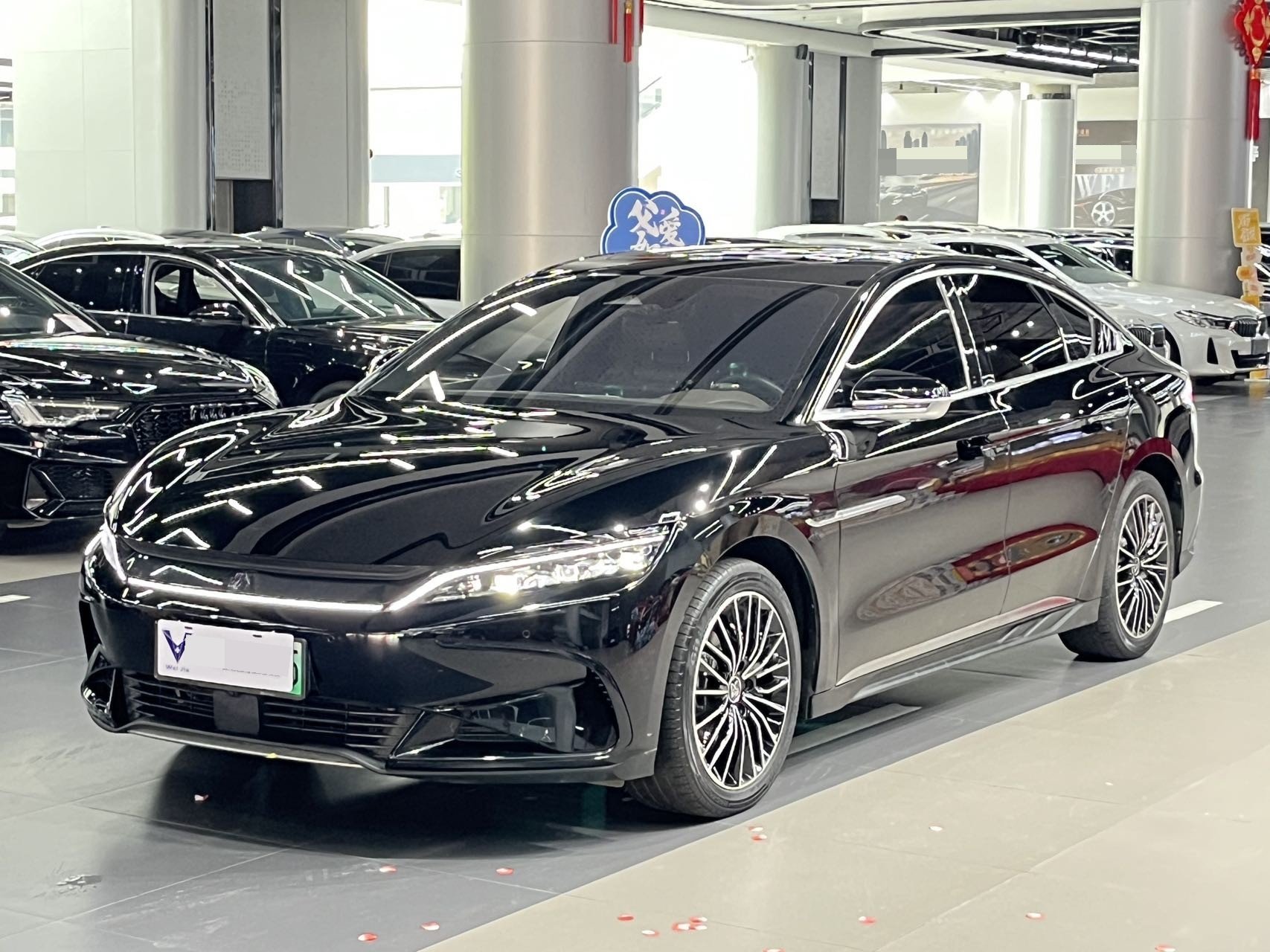 BYD Han 2023 BYD Han 2023 car image