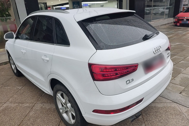 Audi Q3 2017 #5 Audi Q3 2017 car image #5