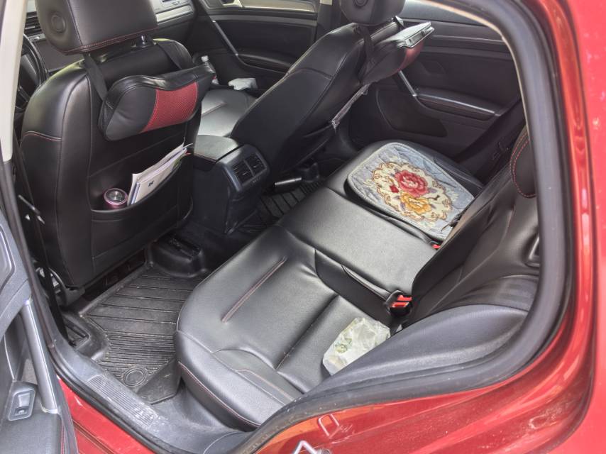 Volkswagen Golf 2016 car image #4