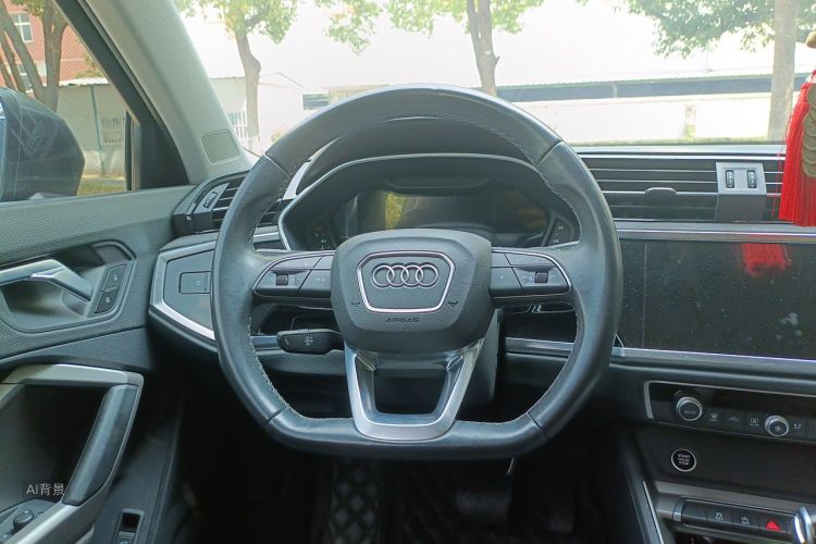Audi Q3 2022 #12 Audi Q3 2022 car image #12
