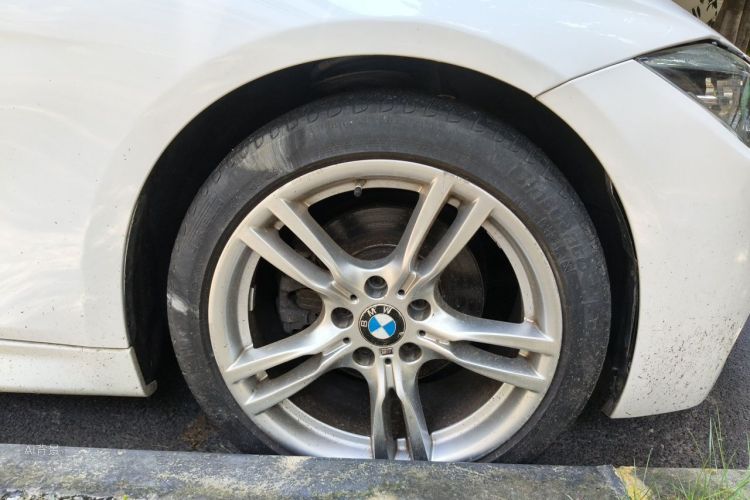 BMW 3 Series 2019 #9 BMW 3 Series 2019 car image #9