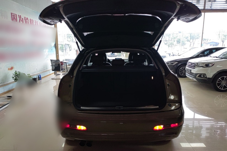 Audi Q3 2016 #19 Audi Q3 2016 car image #19