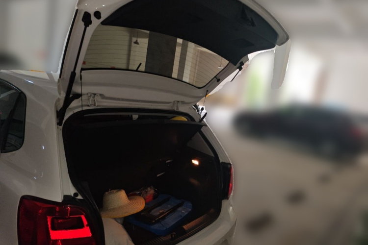 Volkswagen Polo 2019 #17 Volkswagen Polo 2019 car image #17