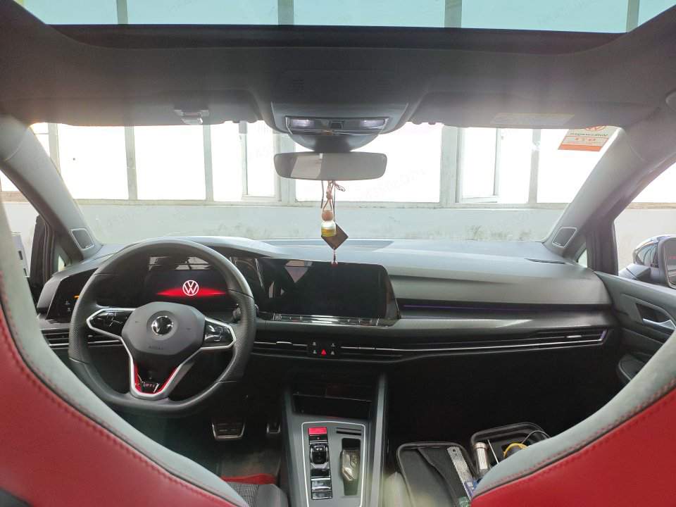 Volkswagen GolfGTI 2023 #3 Volkswagen GolfGTI 2023 car image #3