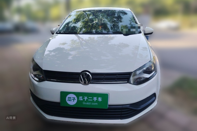 Volkswagen Polo 2014 car image #3