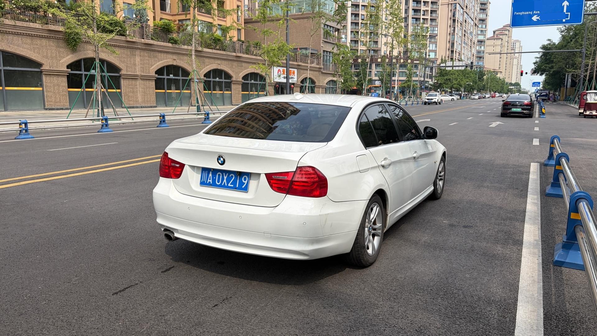 BMW 3 Series (Imported) 2010 #5 BMW 3 Series (Imported) 2010 car image #5