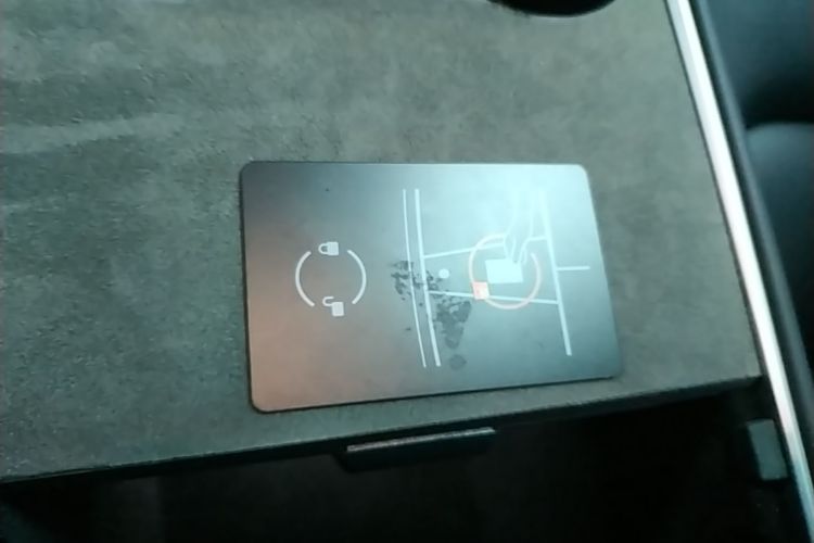 Tesla Model Y 2023 #9 Tesla Model Y 2023 car image #9