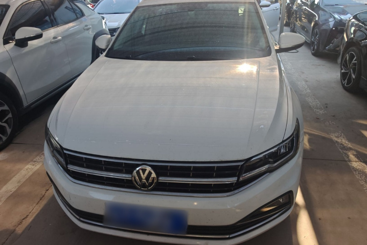 Volkswagen Bora 2019 #3 Volkswagen Bora 2019 car image #3