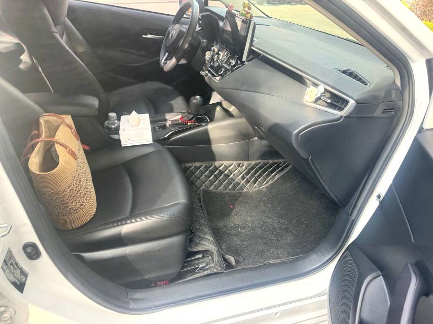 Toyota Corolla 2022 immagine di auto #4