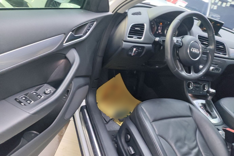 Audi Q3 2016 #16 Audi Q3 2016 car image #16