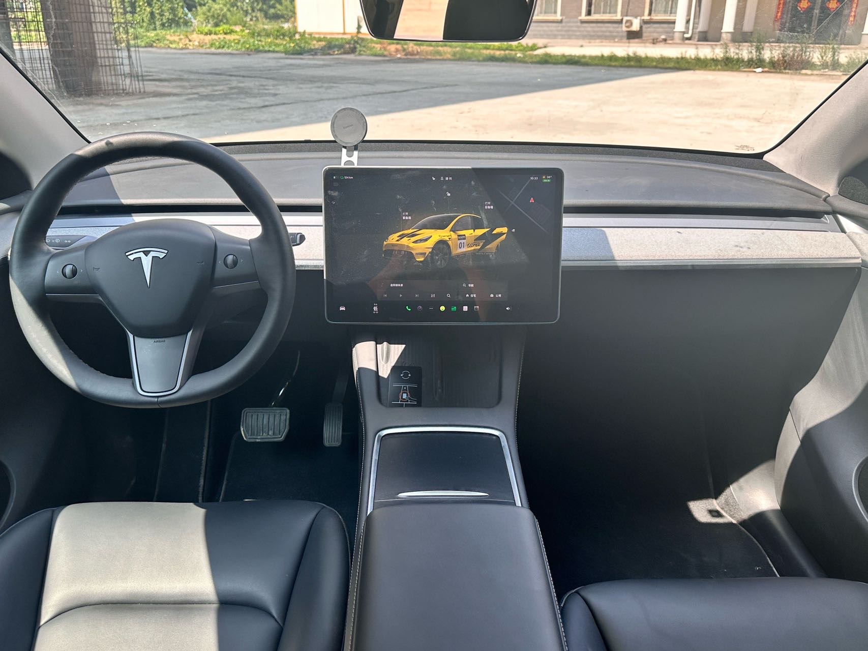 Tesla Model Y 2024 #5 Tesla Model Y 2024 image de voiture #5