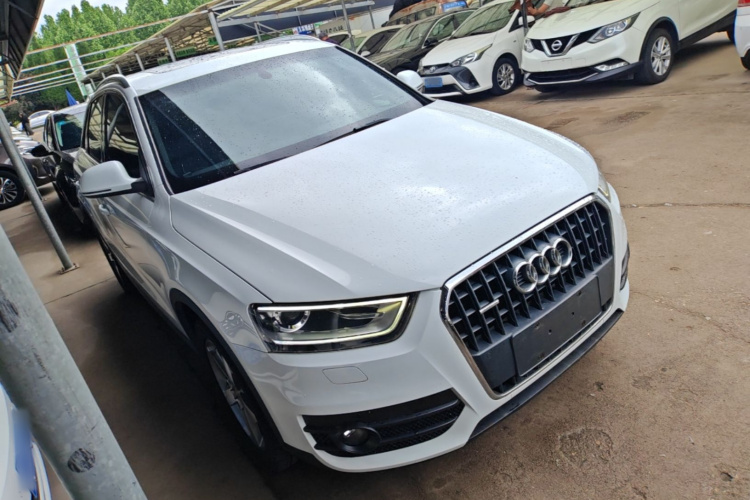 Audi Q3 2015 #4 Audi Q3 2015 car image #4