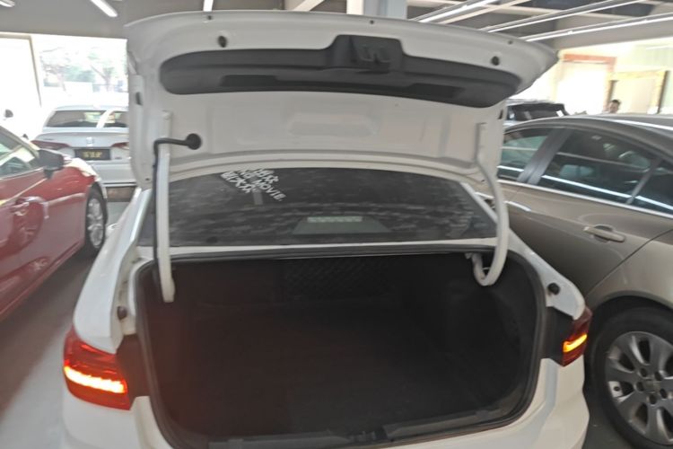 Volkswagen Lavida 2022 car image #19