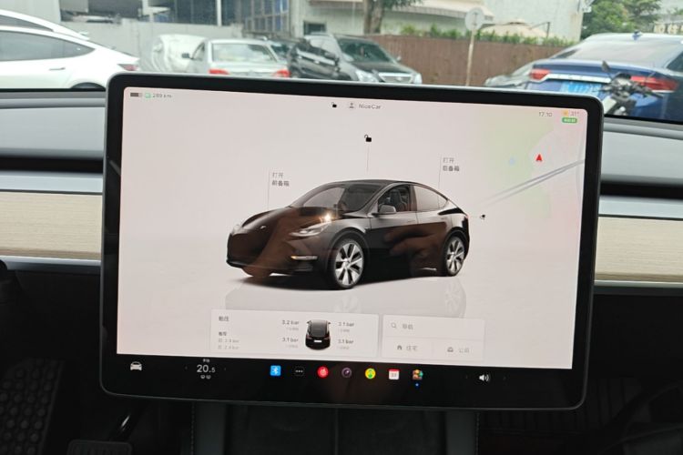 Tesla Model Y 2022 #15 Tesla Model Y 2022 car image #15
