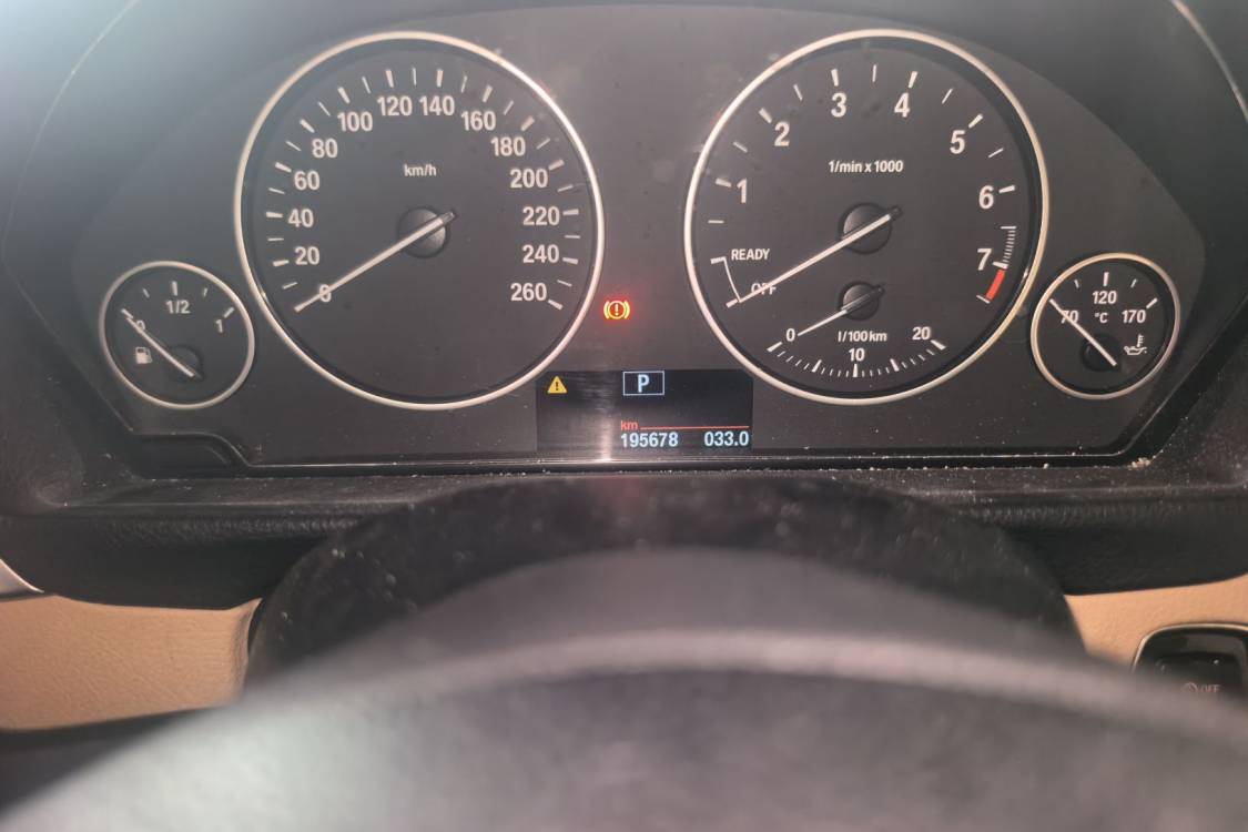 BMW 3 Series 2013 #25 BMW 3 Series 2013 car image #25