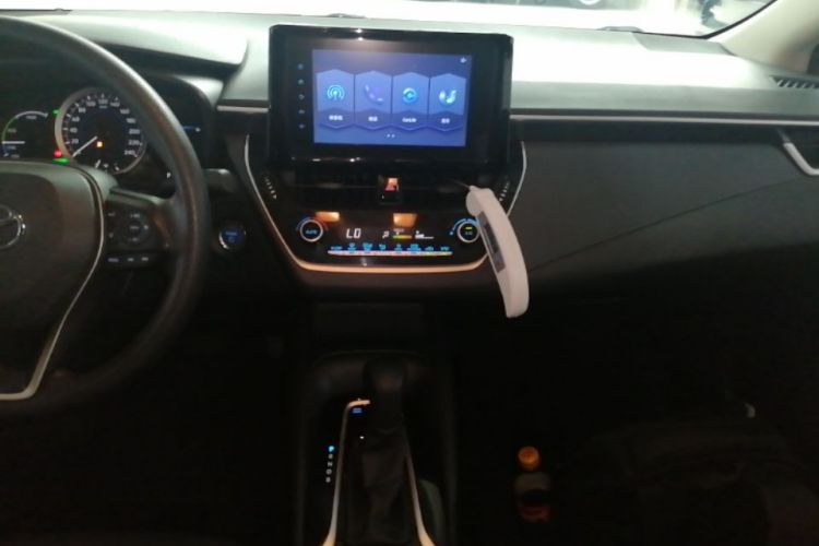 Toyota Corolla 2021 car image #13