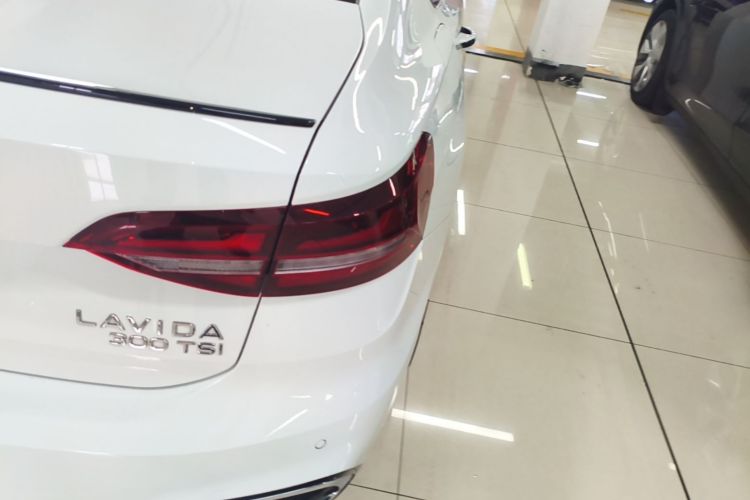 Volkswagen Lavida 2024 car image #8