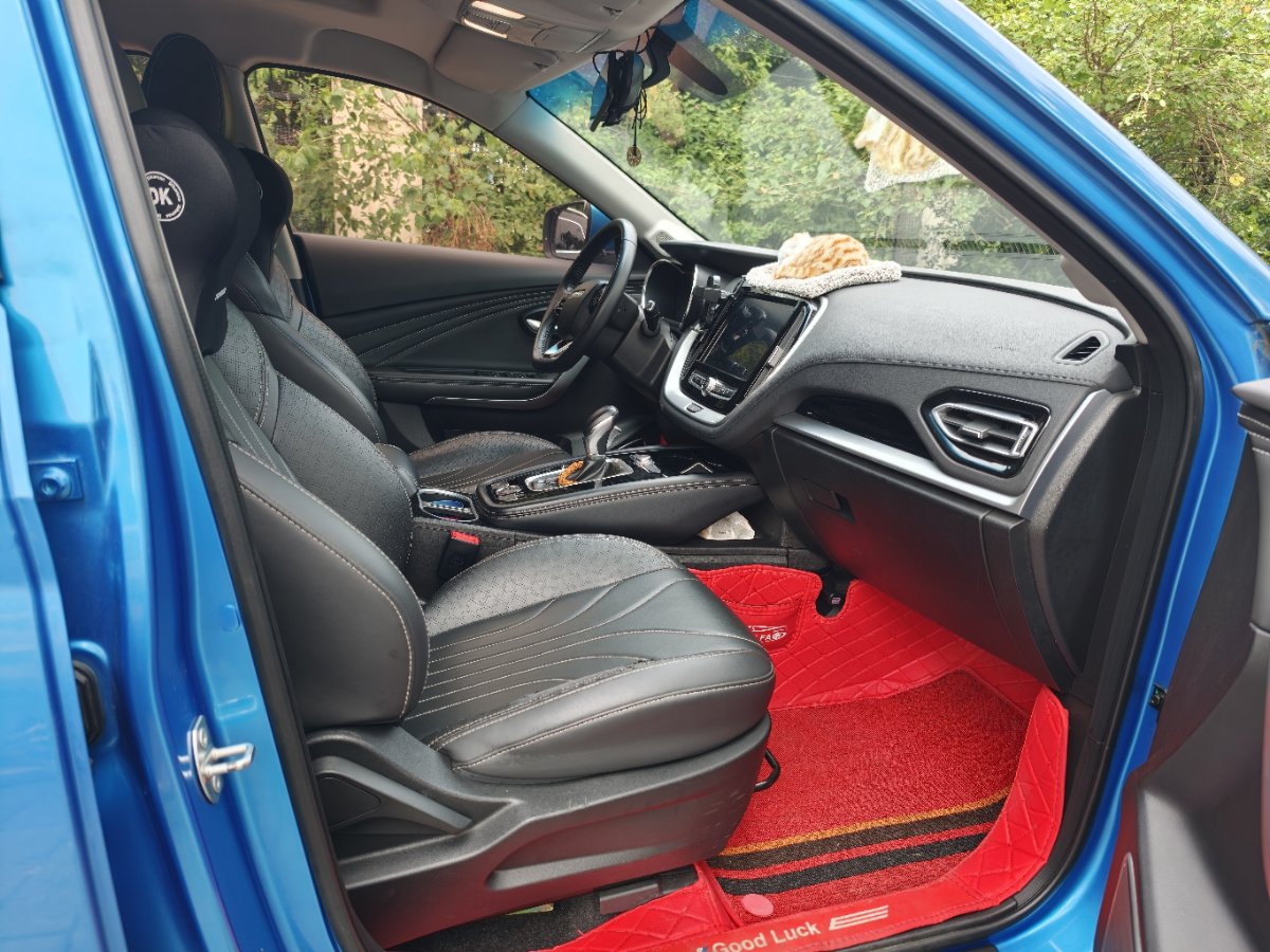 Jetour X70 2018 car image #6