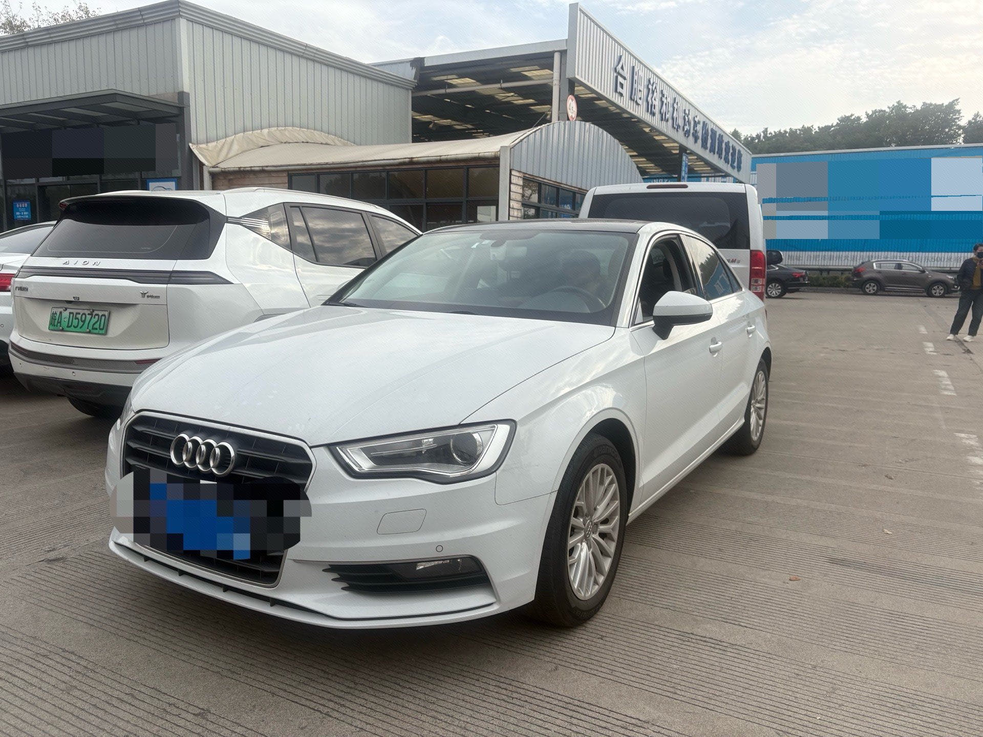 2016 car image 
