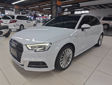 Audi A3 2018 car image 
