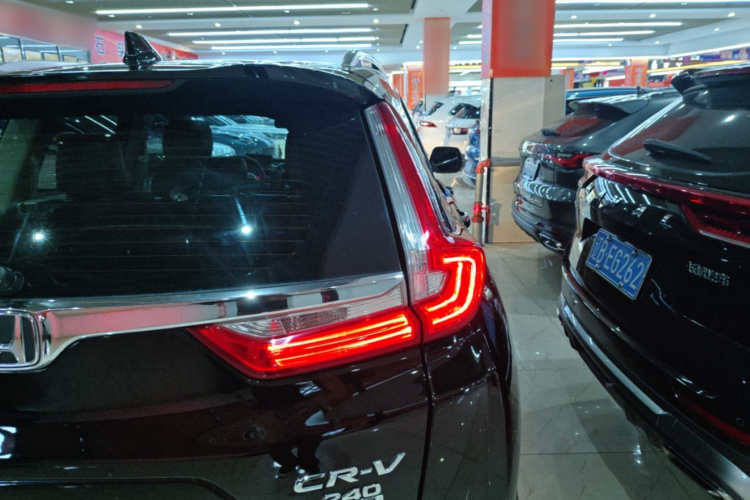 Honda CR-V 2019 #8 Honda CR-V 2019 car image #8