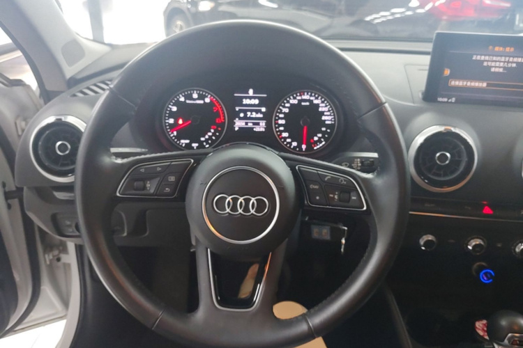 Audi A3 2019 #11 Audi A3 2019 car image #11