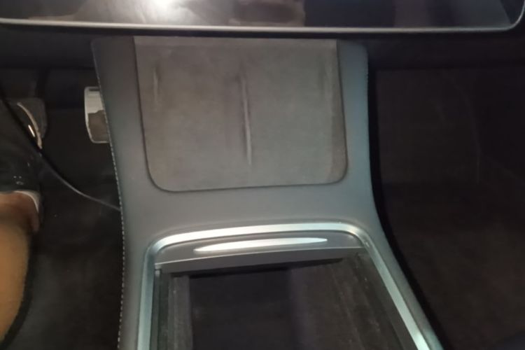 Tesla Model 3 2022 car image #14