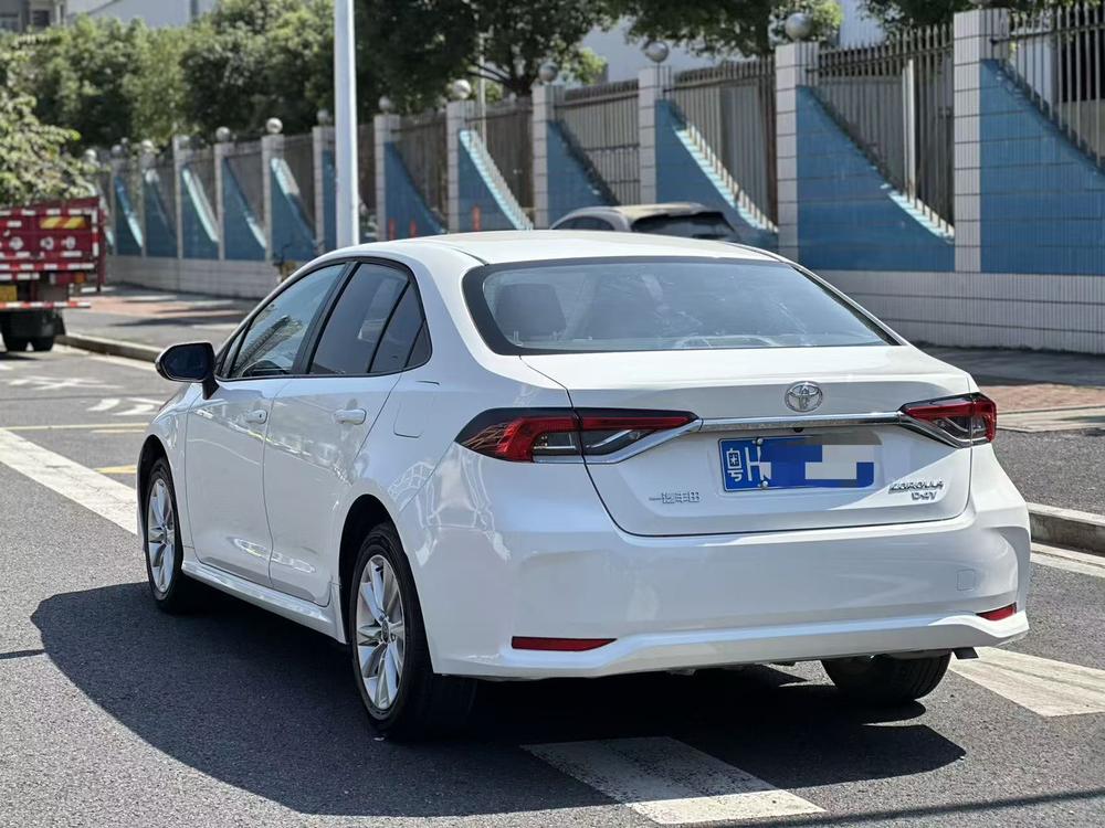Toyota Corolla 2023 #4 Toyota Corolla 2023 immagine di auto #4