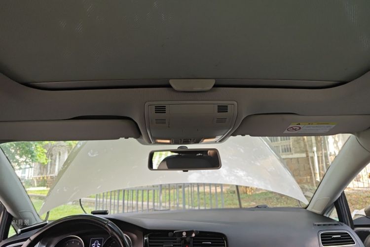 Volkswagen Golf 2015 car image #20
