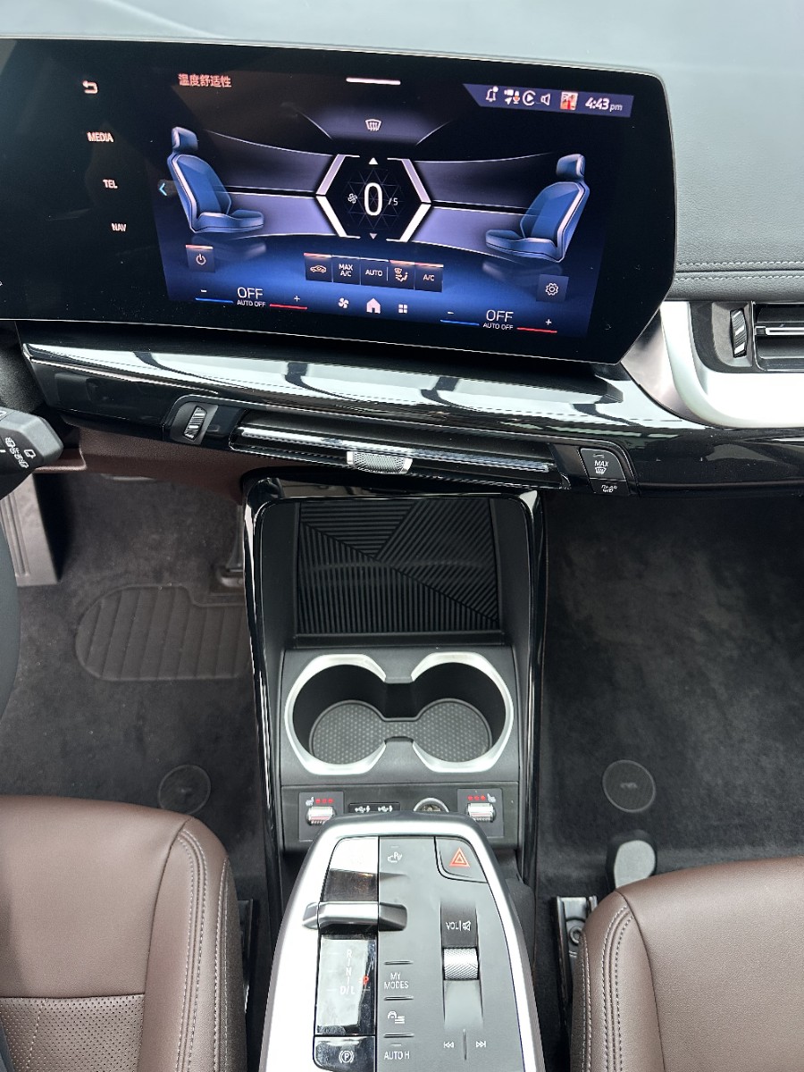 BMW X1 2023 car image #14