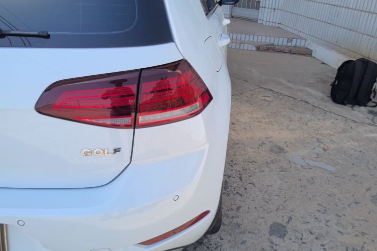 Volkswagen Golf 2018 #8 Volkswagen Golf 2018 car image #8