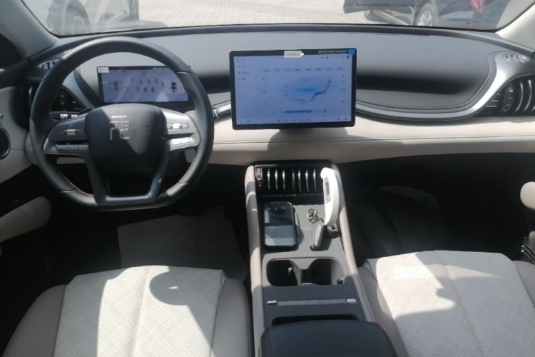 BYD Yuan Plus 2025 #10 BYD Yuan Plus 2025 car image #10