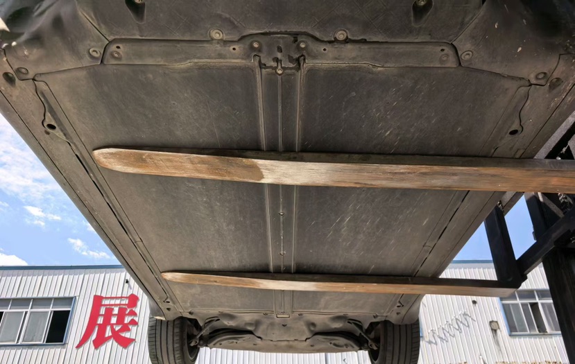Tesla Model Y 2022 car image #7