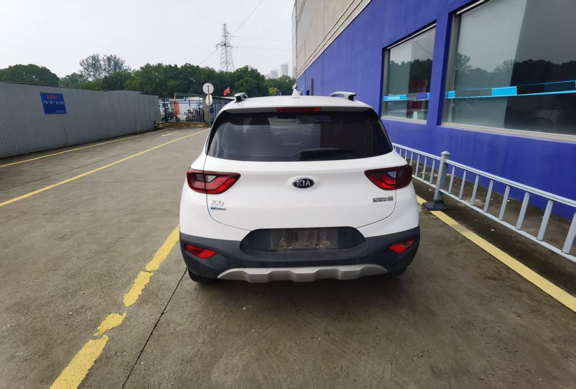 Kia KX1 2021 car image #5