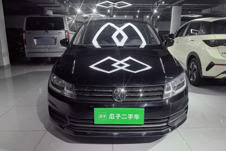 Volkswagen Santana 2021 immagine di auto #3