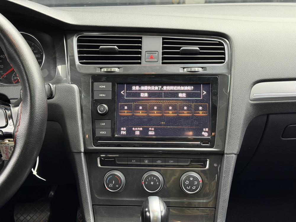 Volkswagen Golf 2018 imagen de coche #18