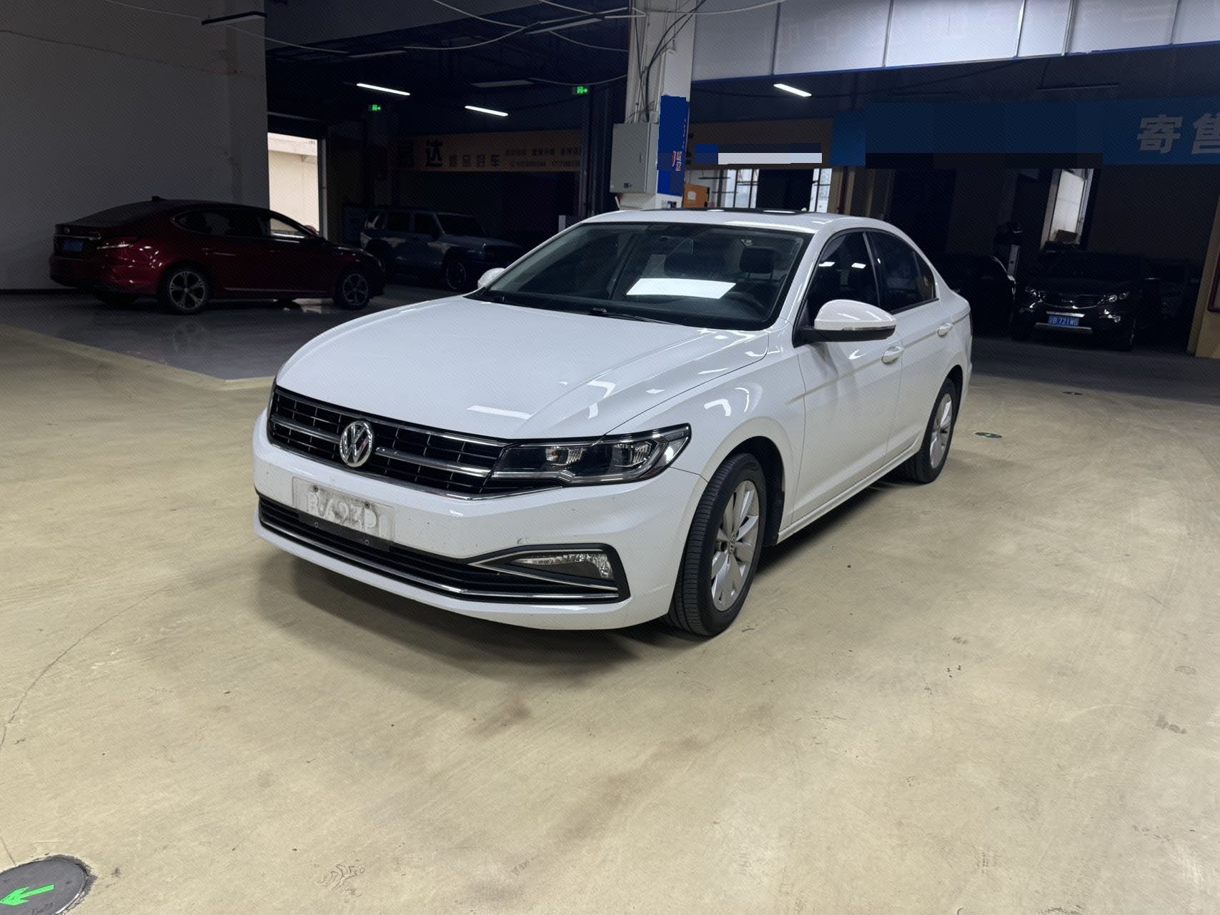Volkswagen Bora 2020 car image 