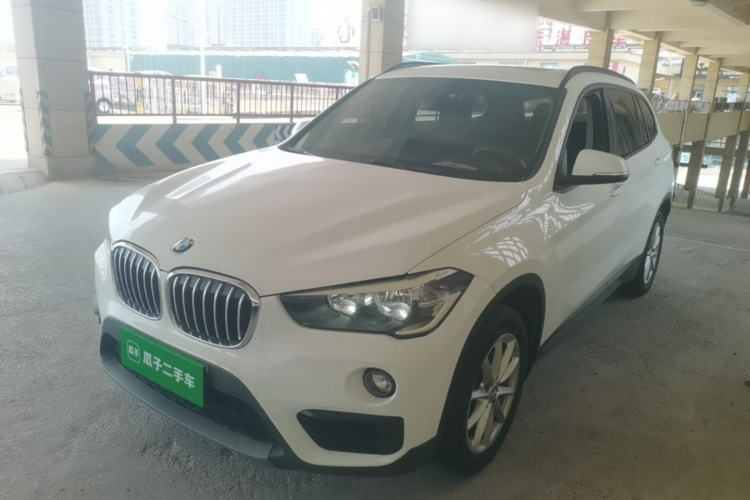 BMW X1 2019 #2 BMW X1 2019 car image #2