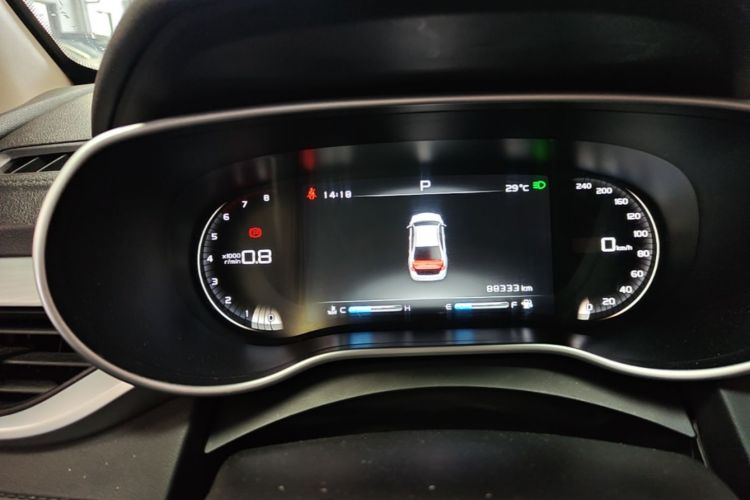 GEELY Emgrand 2018 car image #13