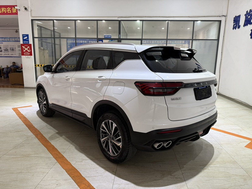 GEELY Coolray 2022 #5 GEELY Coolray 2022 imagem de carro #5