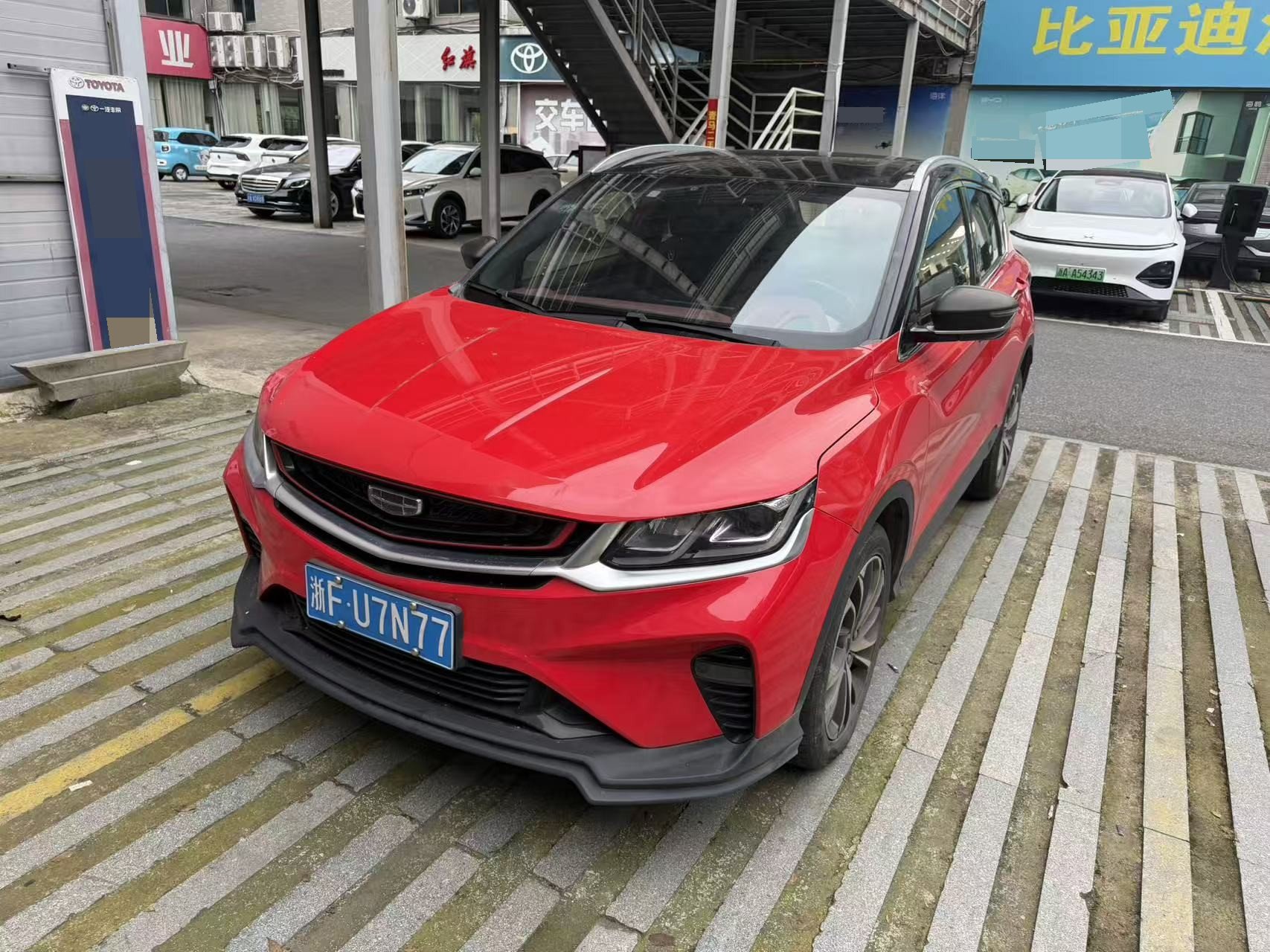 GEELY Coolray 2019 image de voiture #2