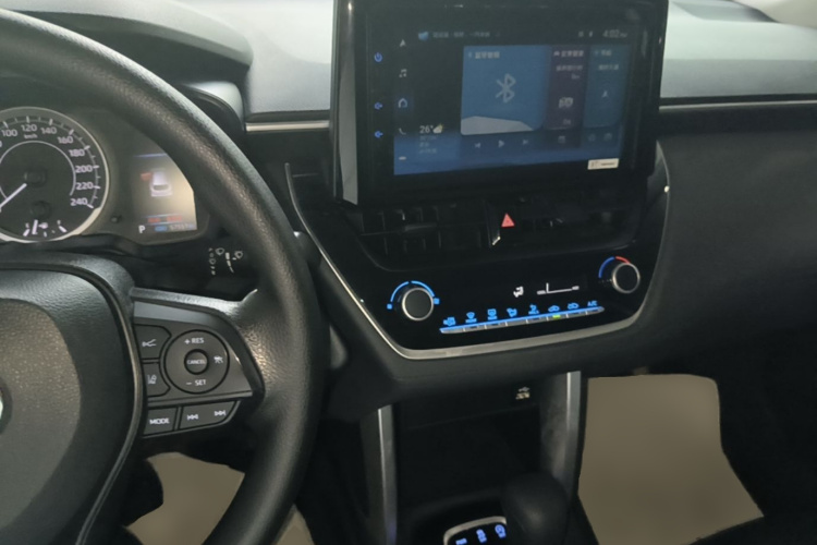 Toyota Corolla Cross 2023 car image #10