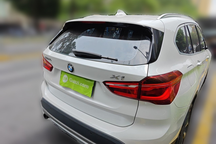 BMW X1 2018 #5 BMW X1 2018 car image #5