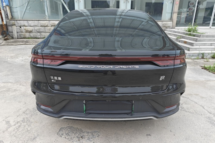 BYD Han 2023 #6 BYD Han 2023 car image #6